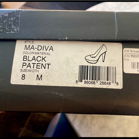 ๐ค๐คBCBG MaxAzria Black Patent Ma-Diva Heels - Picture 12 of 14